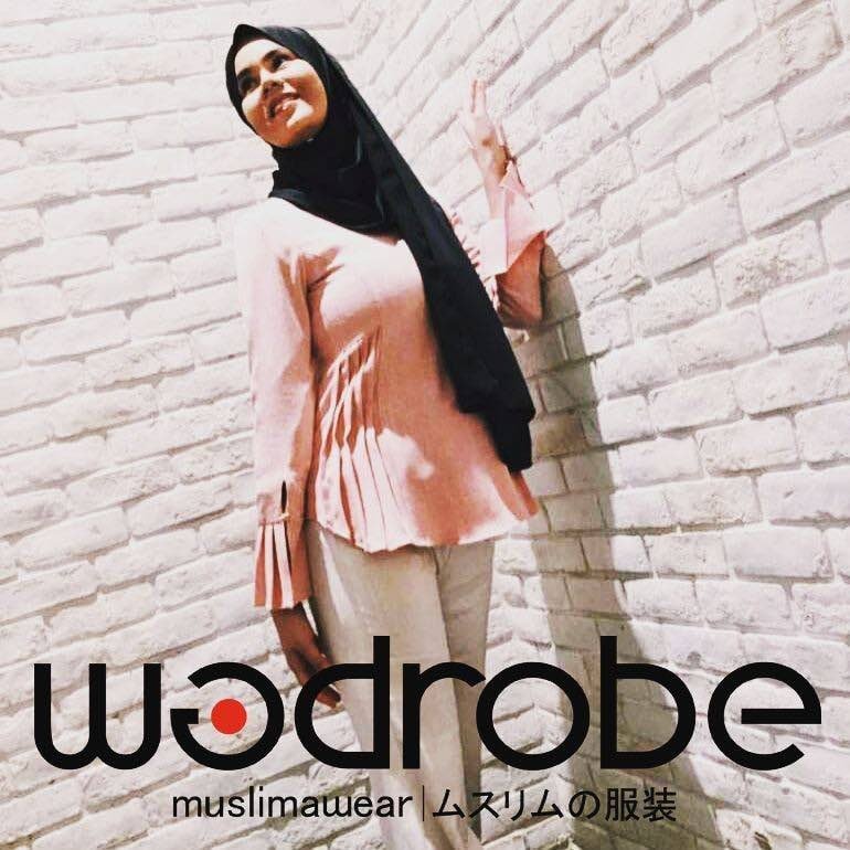 Busty Muslimwear #VV2PDxam