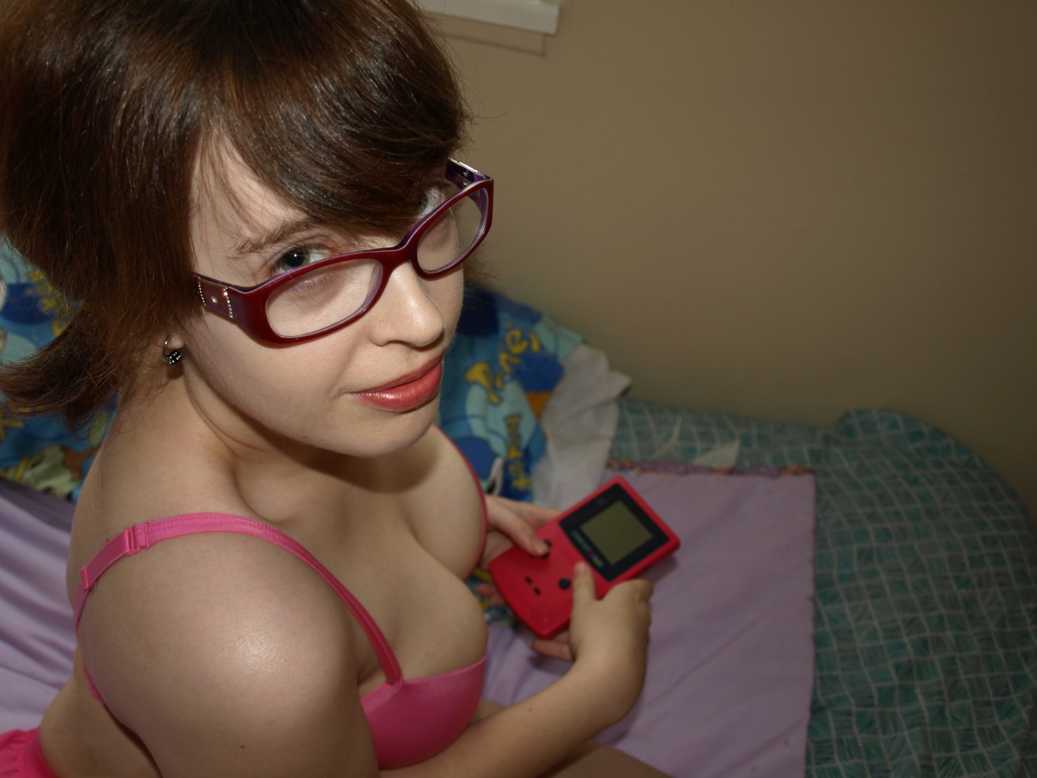 Chubby Busty Nerdy Slutbag Exposed #NPvtMd4u