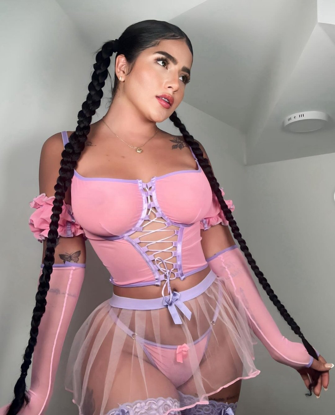 Sexy #ERFqVVOl