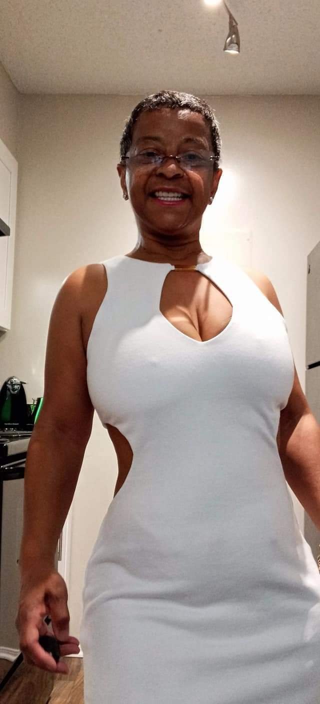 Slim Thick Ebony Granny I Would Not Pull Out 13 #rXQNGmr4