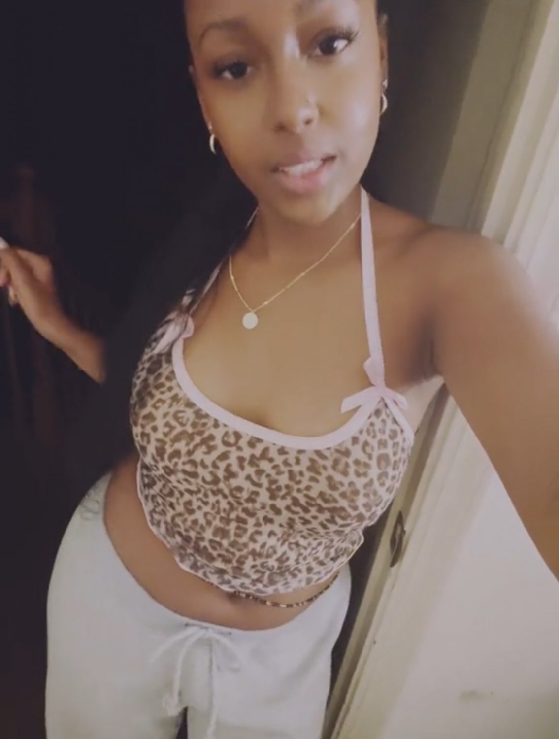 New Top💕 #5mX9pKmj