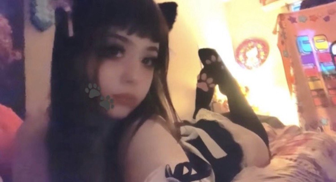 Hot Emo Ex Gf Pt.1 (reupload) #HfQNvjXc