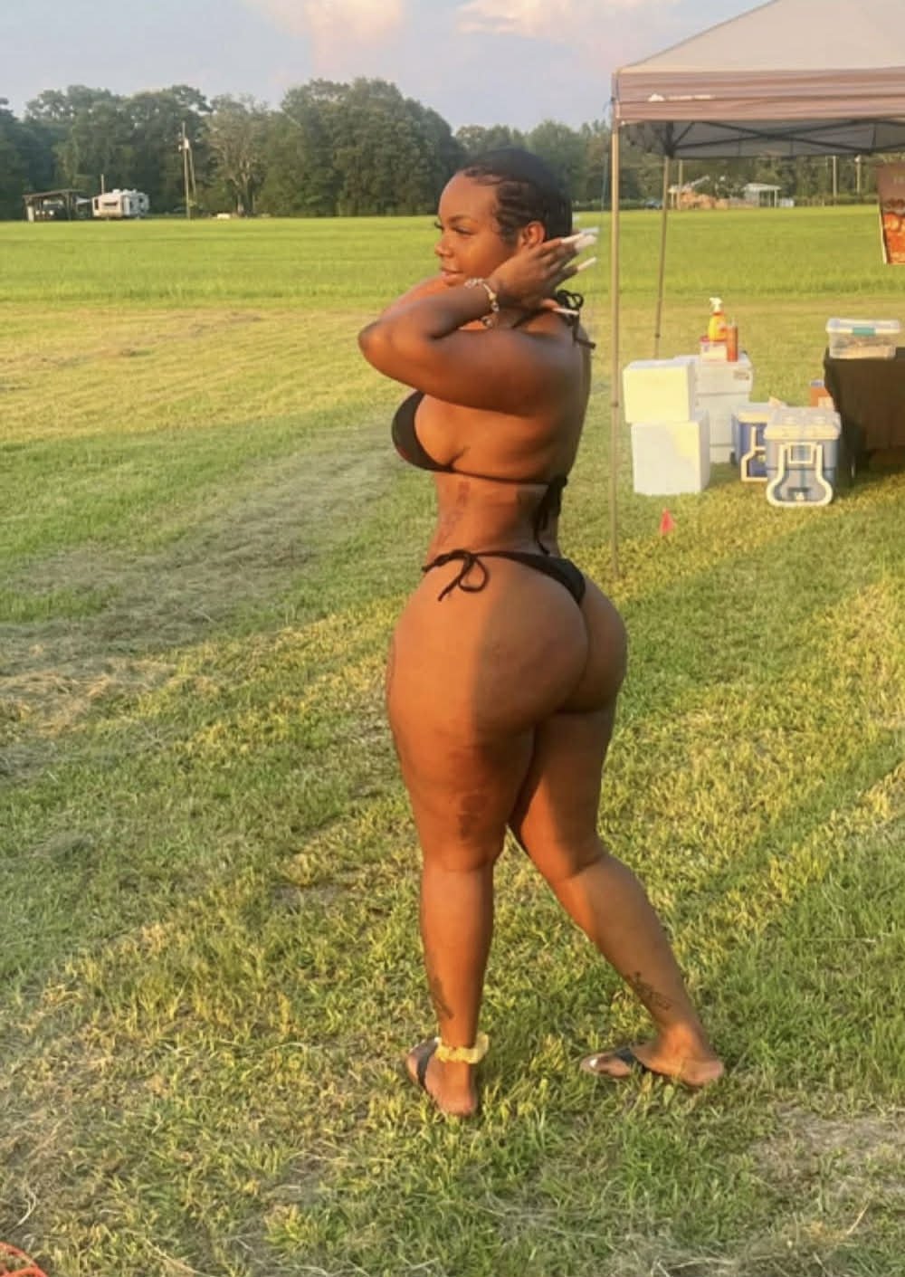 THICC/BODYISAMZING/BLKBEAUTY #jfEE8JT2